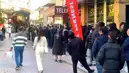 Karaman'da Tahinli Pide Kuyruğu: Ramazan'ın Vazgeçilmezi!