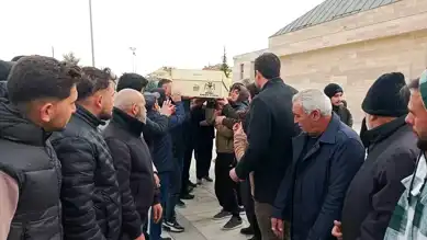 Eren Peker Son Yolculuğuna Uğurlandı