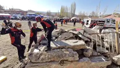 Gerçeğe Yakın Deprem Tatbikatı