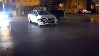 Karaman'da Kaçan Motosikletli Kaza Yaptı, Yaralandı