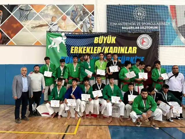 Kuraşta Genç Sporcularımızdan Büyük Başarı!
