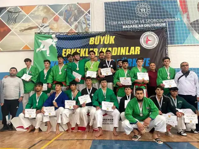 Bursa'nın Kadın Kuraş Takımı Türkiye Şampiyonu!