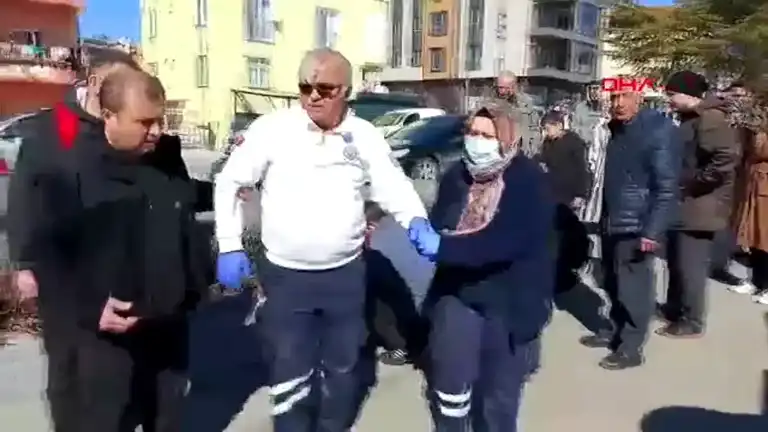 Karaman'da Ambulans-Otomobil Kazası: 6 Yaralı