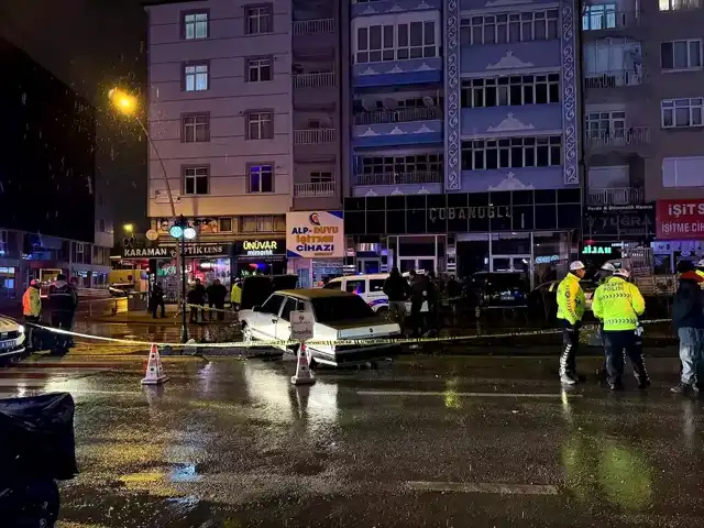 Polis Arabasında İntihar Girişimi: Alkollü Sürücü Hastanede
